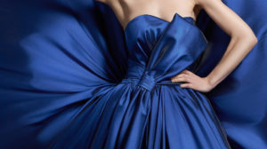 abito da sposa blu